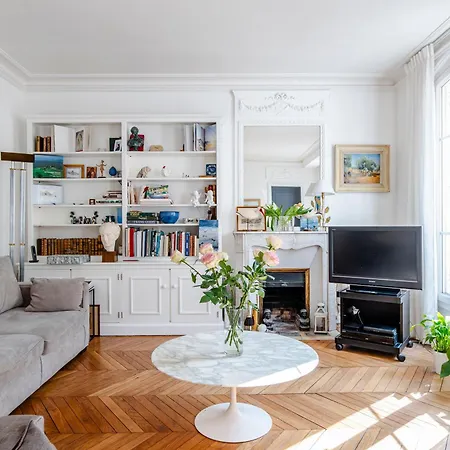 Apartment Veeve - Letellier Light Paris